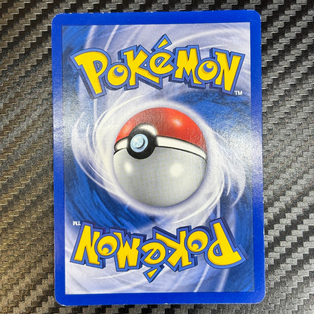 Latias 11/110 Fantômes Holon – NM