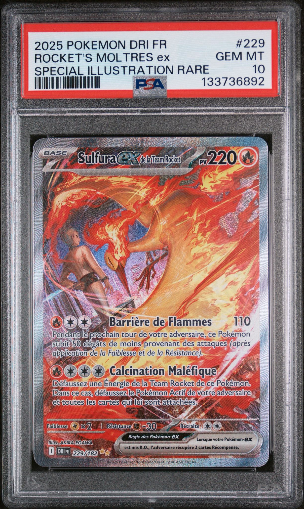 Sulfura EX de la Team Rocket 229/182 PSA 10