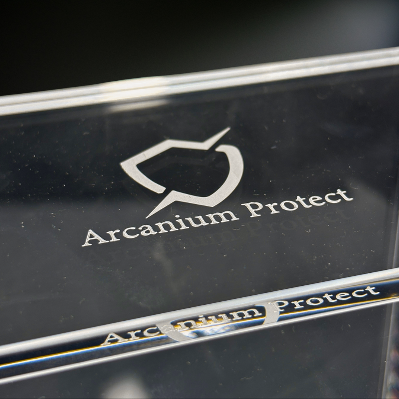 Protection Acrylique Display – Arcanium Protect